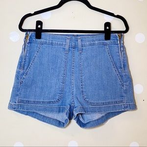 Levi’s Denim High-waisted Shorts Side-Zip Retro